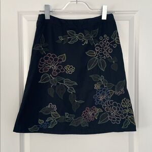 French Connection Embroidered A Line Floral Skirt Size 4 Black Pink